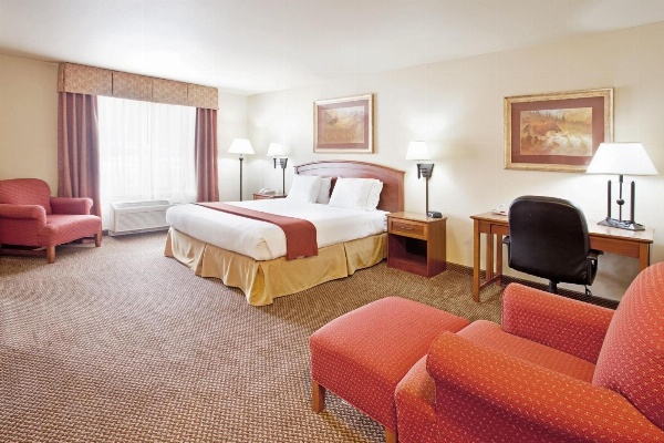 Holiday Inn Express Hotel & Suites Cedar City image 6