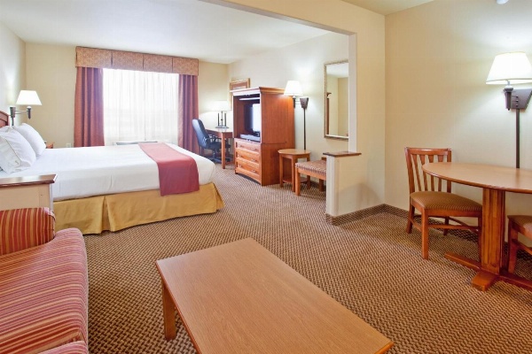 Holiday Inn Express Hotel & Suites Cedar City image 7